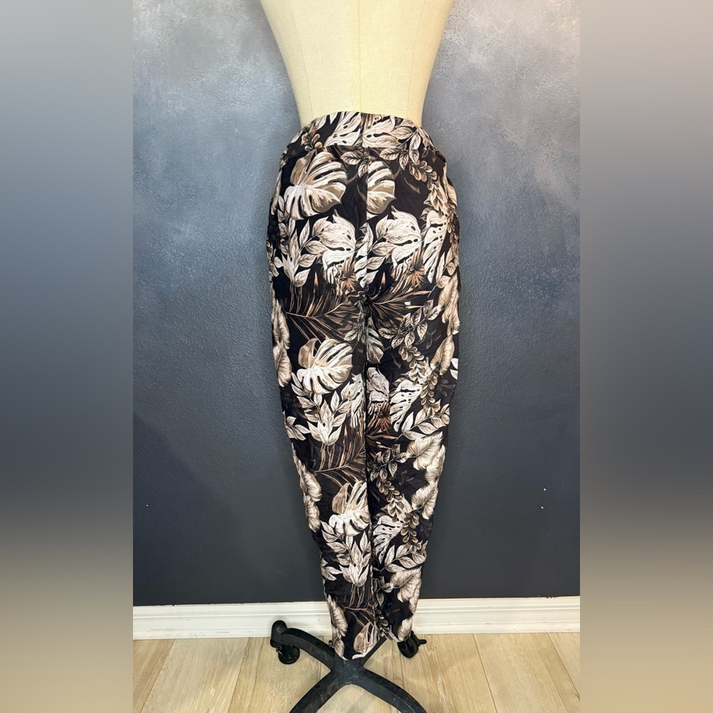 🌴Soft & Stretchy Tropical Print Pants - Made in Italy - TU (One Size)🌴 - Picture 10 of 12